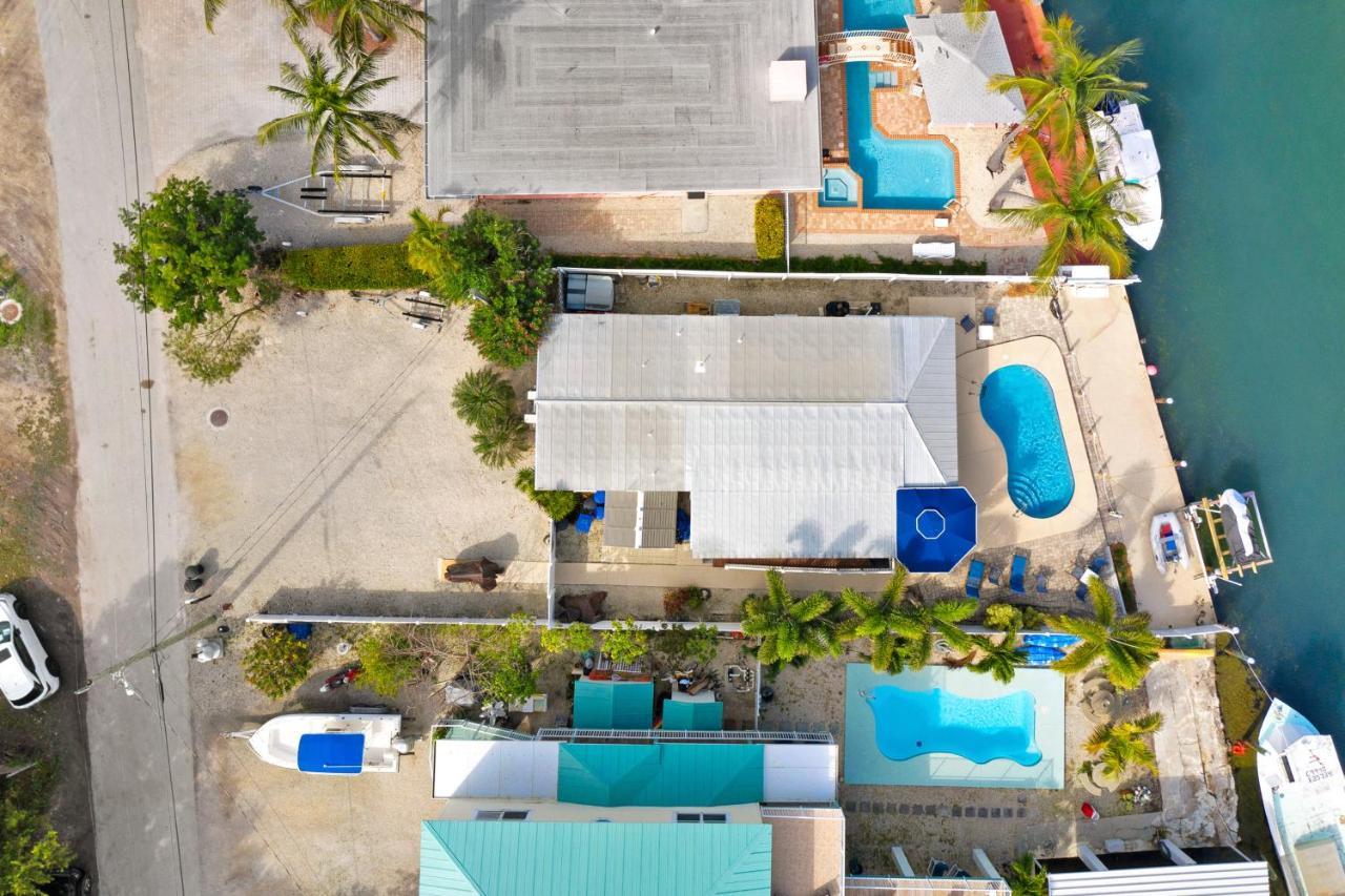 Marathon Magic Villa Exterior photo